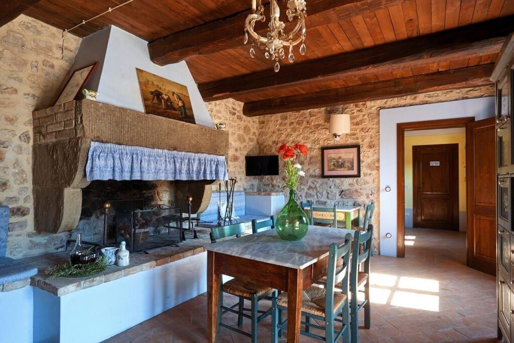 Casale Rosso Villa Castel San Felice Buitenkant foto